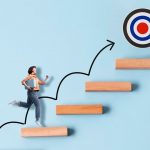 Mục tiêu tiết kiệm dài hạn thường kéo dài bao nhiêu năm và cách xác định hợp lý